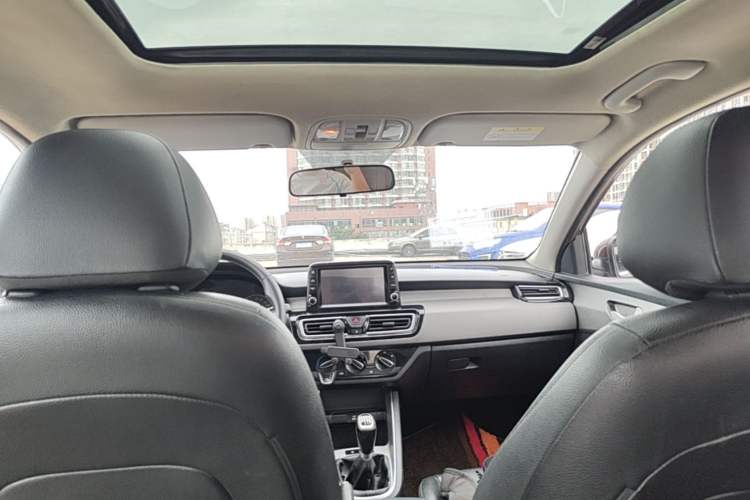 Used Kia Forte 2018 1.6L Manual Value Edition with Sunroof Headliner