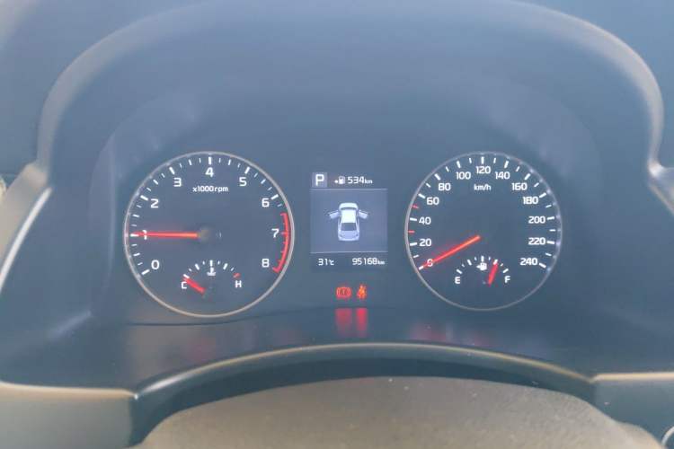 Used Kia Forte 2018 1.6L Automatic Value-Connect Edition with Intelligent Connectivity Instrument Cluster
