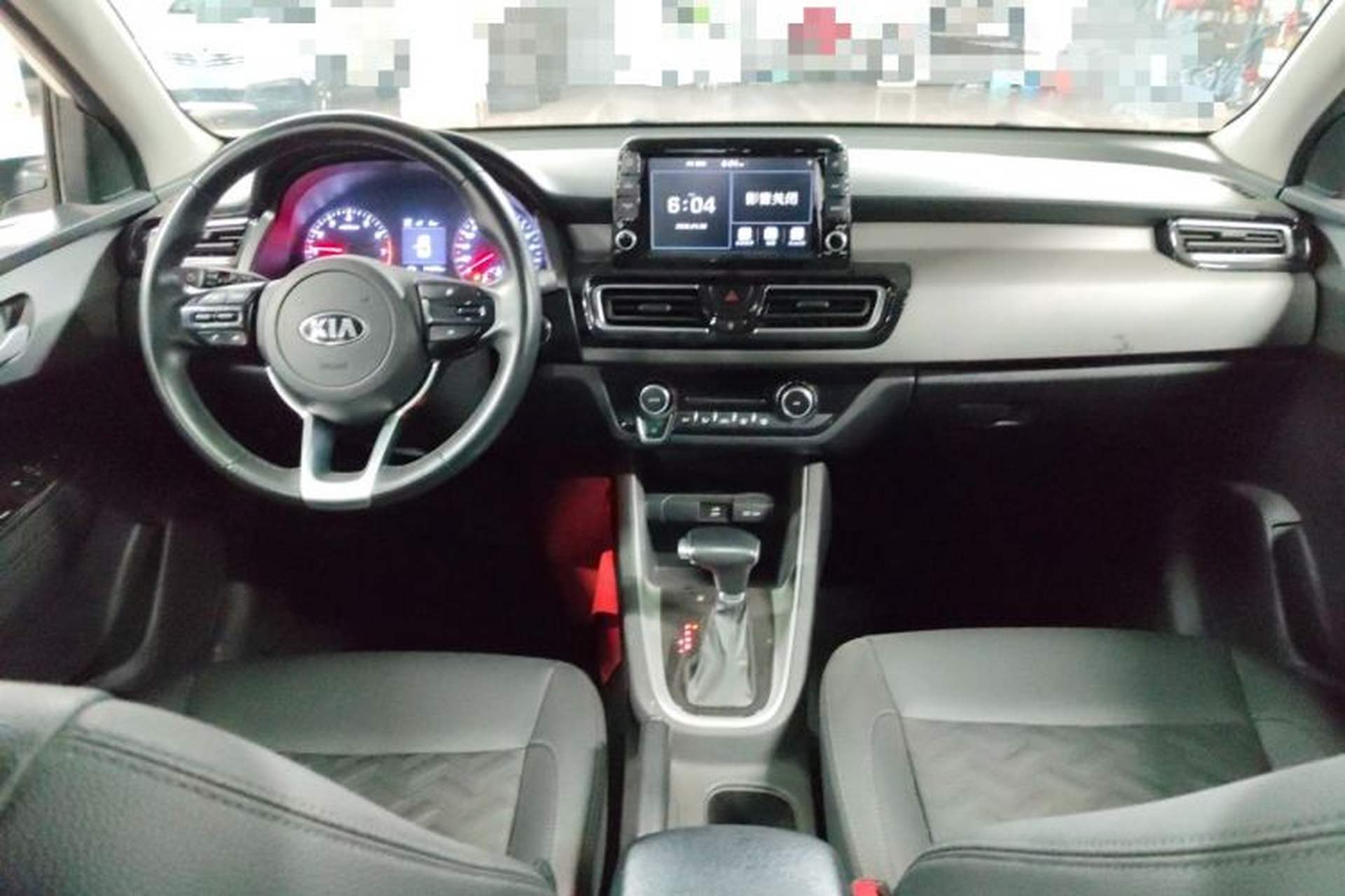 Used Kia Forte 2018 1.6L Automatic Value-Connect Edition with Intelligent Connectivity Center Console