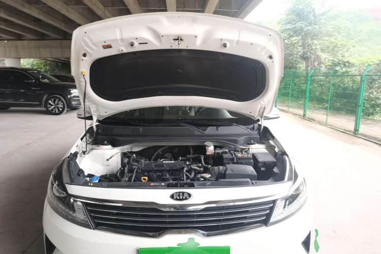 Used Kia Forte 2018 1.6L Automatic Value-Connect Edition with Intelligent Connectivity Engine Bay
