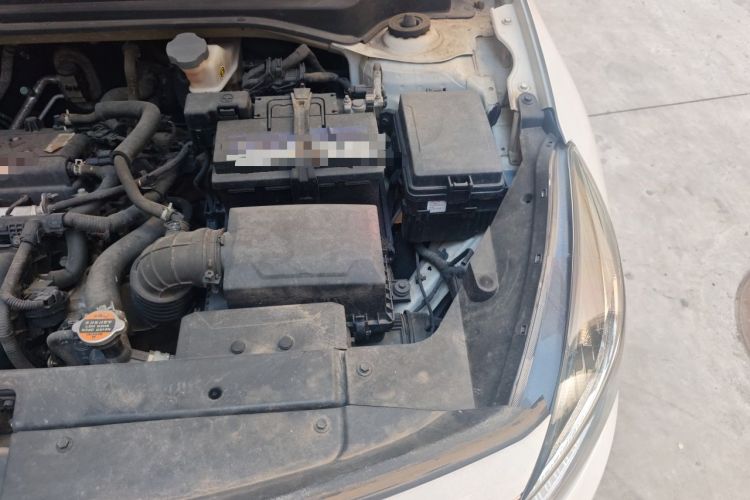 Used Kia Forte 2018 1.6L Manual Value Edition with Sunroof Engine Bay Left
