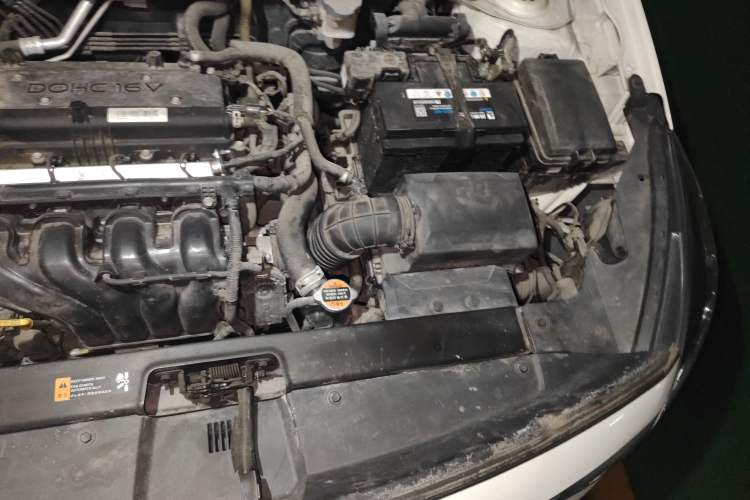 Used Kia Forte 2018 1.6L Automatic Value-Connect Edition with Intelligent Connectivity Engine Bay Left