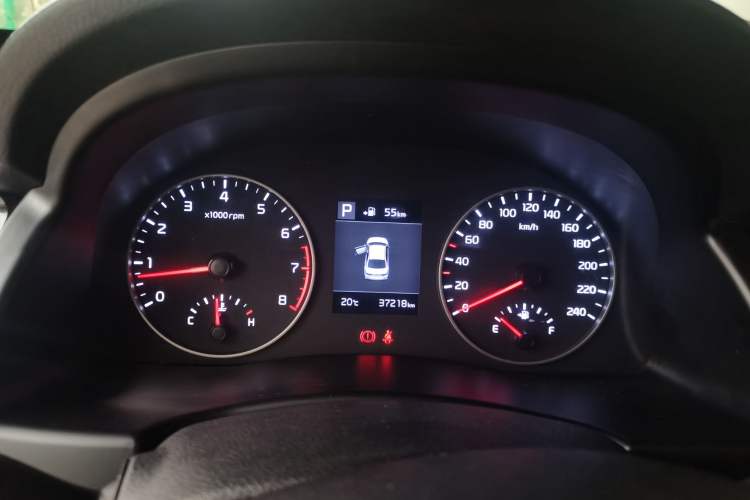 Used Kia Forte 2018 1.6L Automatic Value-Connect Edition with Intelligent Connectivity Instrument Cluster