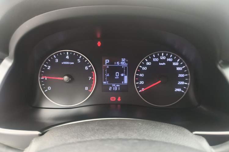 Used Kia Forte 2018 1.6L Automatic Value-Connect Edition with Intelligent Connectivity Instrument Cluster