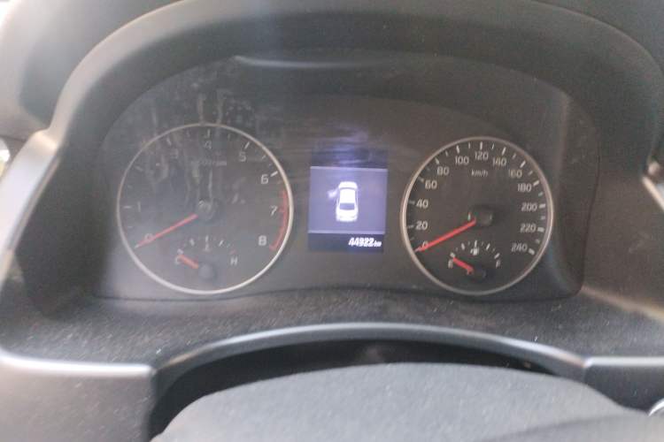 Used Kia Forte 2018 1.6L Automatic Value-Comfort Luxury Edition Instrument Cluster