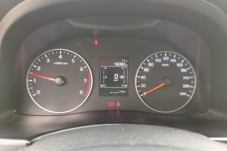 Used Kia Forte 2018 1.6L Manual Value Edition with Sunroof Instrument Cluster