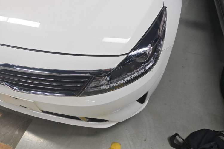Used Kia Forte 2018 1.6L Automatic Value-Connect Edition with Intelligent Connectivity Left Front Headlight