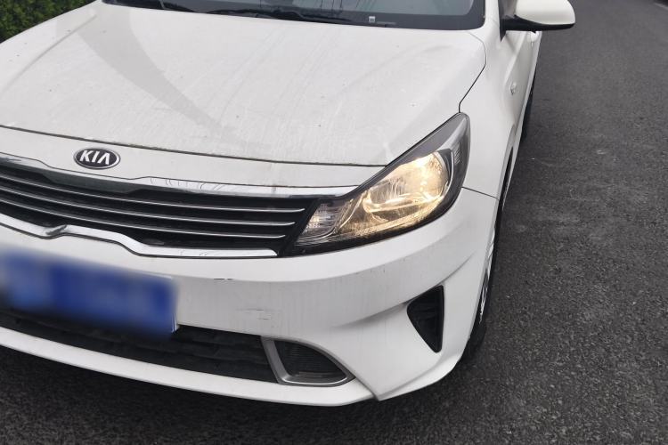 Used Kia Forte 2018 1.6L Automatic Value-Connect Edition with Intelligent Connectivity Left Front Headlight