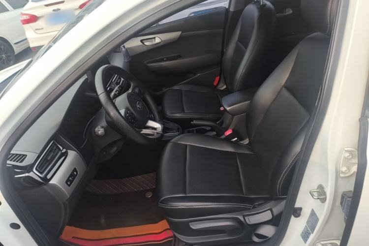 Used Kia Forte 2018 1.6L Automatic Value-Connect Edition with Intelligent Connectivity Left Front Seat