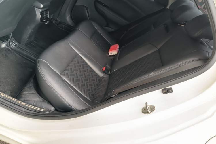 Used Kia Forte 2018 1.6L Automatic Value-Connect Edition with Intelligent Connectivity Left Rear Seat