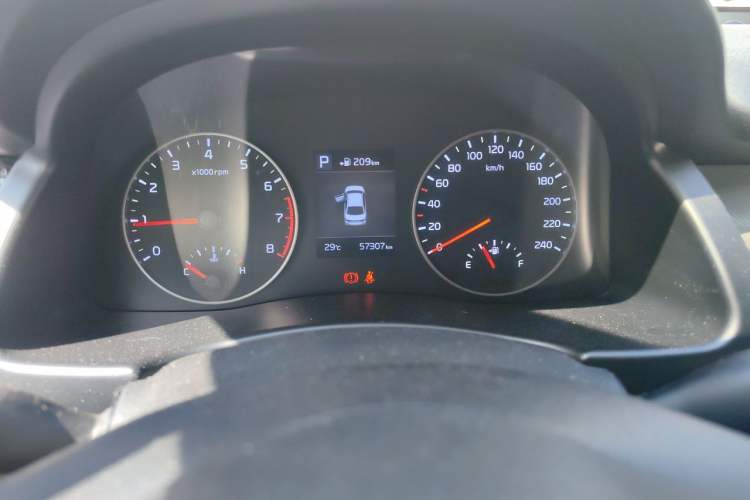 Used Kia Forte 2018 1.6L Automatic Value-Connect Edition with Intelligent Connectivity Odometer Close Up