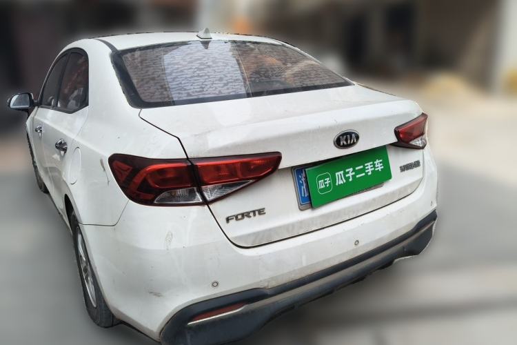 Used Kia Forte 2018 1.6L Manual Value Edition with Sunroof Rear Left 45 Deg