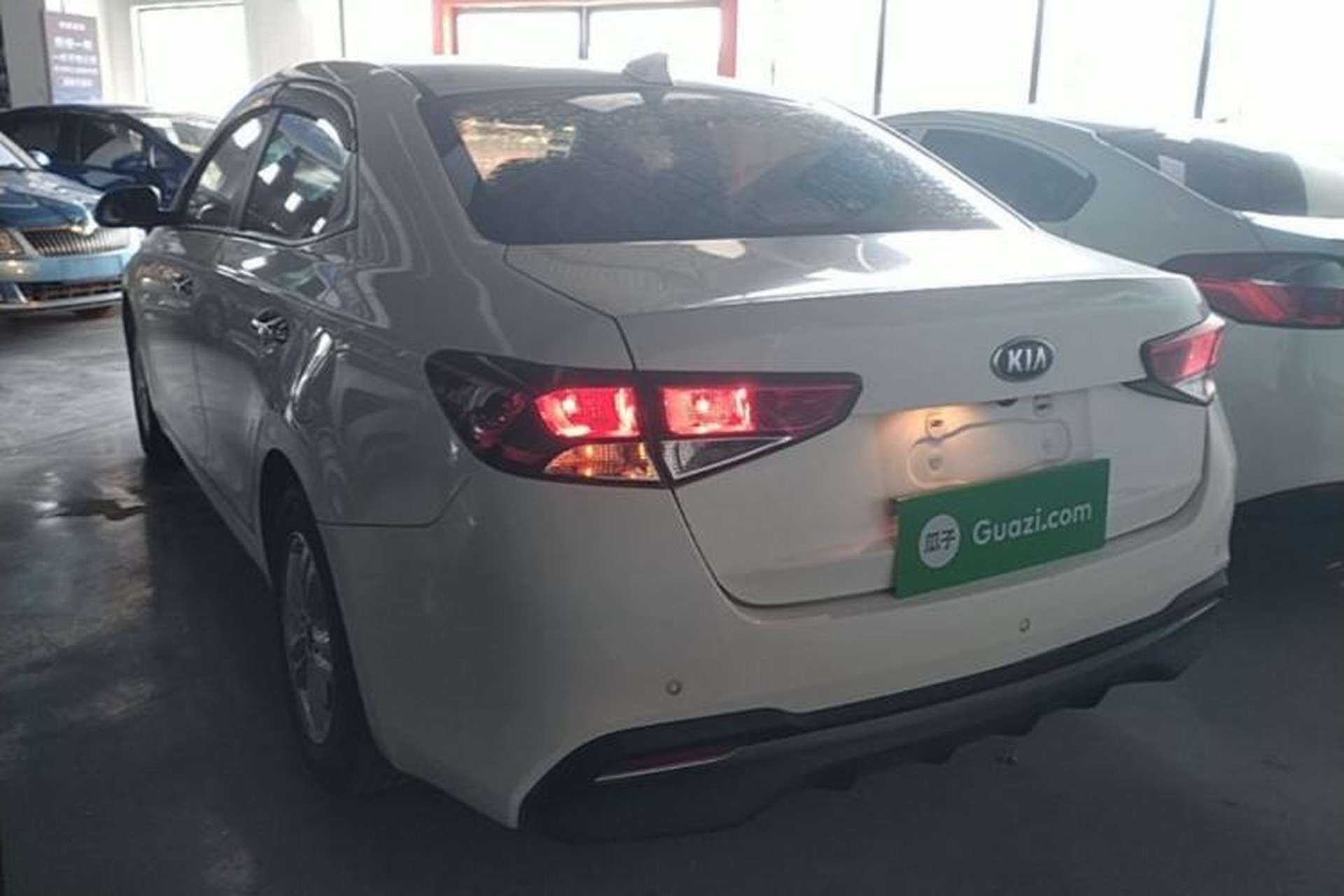 Used Kia Forte 2018 1.6L Automatic Value-Connect Edition with Intelligent Connectivity Rear Left 45 Deg