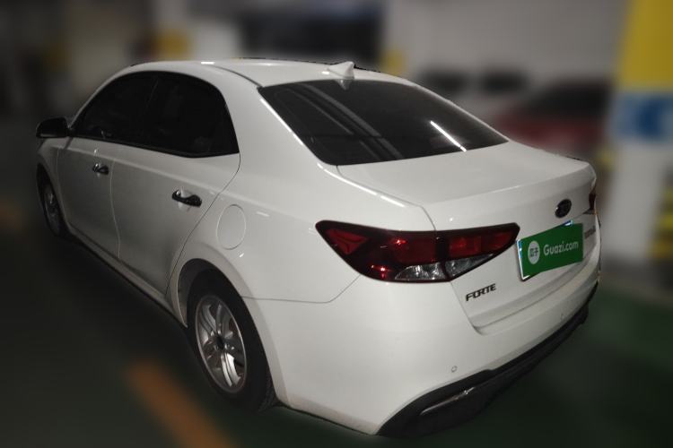 Used Kia Forte 2018 1.6L Automatic Value-Connect Edition with Intelligent Connectivity Rear Left 45 Deg