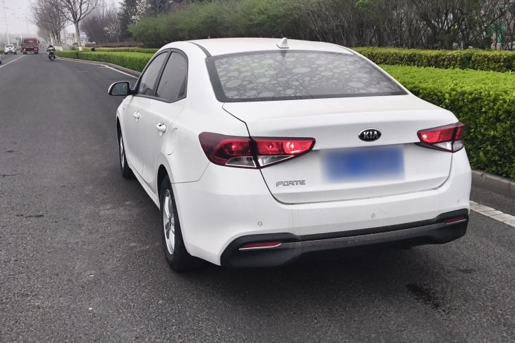 Used Kia Forte 2018 1.6L Automatic Value-Connect Edition with Intelligent Connectivity Rear Left 45 Deg