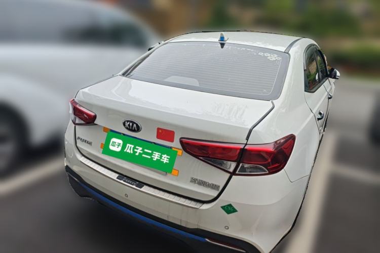 Used Kia Forte 2018 1.6L Manual Value Edition with Sunroof Rear Right 45 Deg
