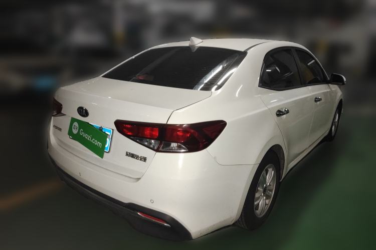 Used Kia Forte 2018 1.6L Automatic Value-Connect Edition with Intelligent Connectivity Rear Right 45 Deg