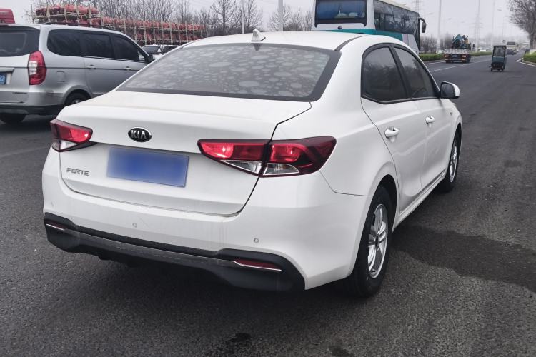 Used Kia Forte 2018 1.6L Automatic Value-Connect Edition with Intelligent Connectivity Rear Right 45 Deg