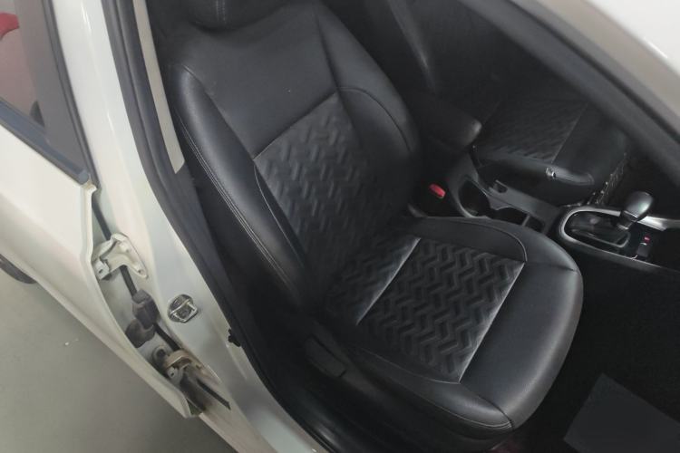Used Kia Forte 2018 1.6L Automatic Value-Connect Edition with Intelligent Connectivity Right Front Seat