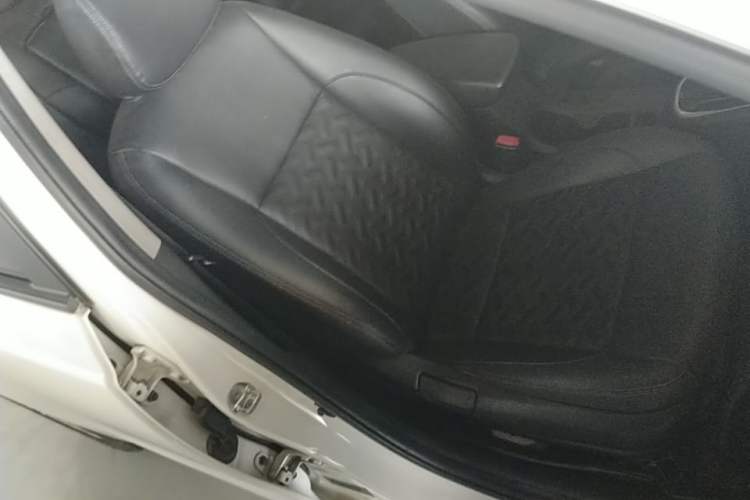 Used Kia Forte 2018 1.6L Automatic Value-Connect Edition with Intelligent Connectivity Right Front Seat