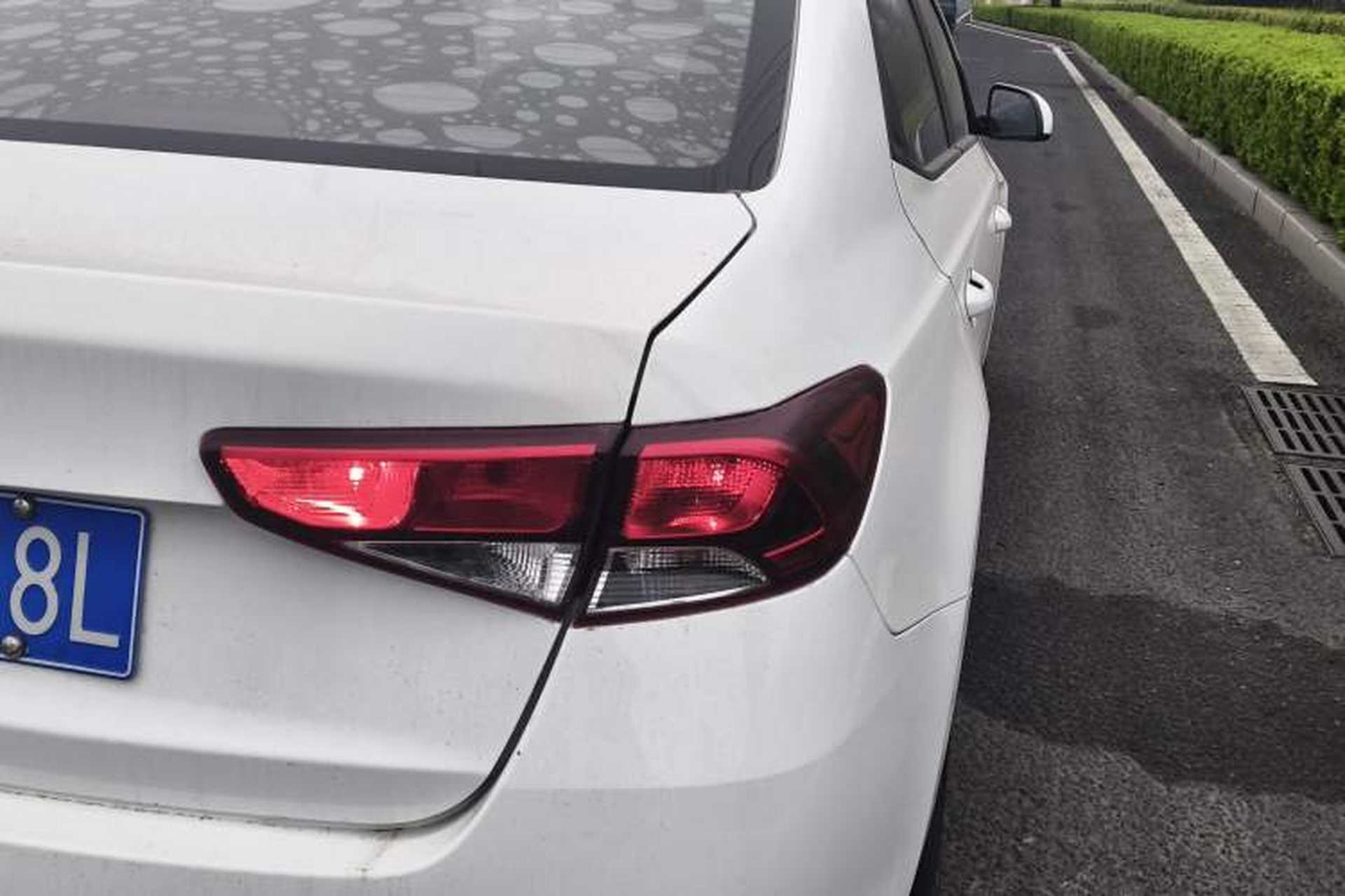 Used Kia Forte 2018 1.6L Automatic Value-Connect Edition with Intelligent Connectivity Right Rear Taillight