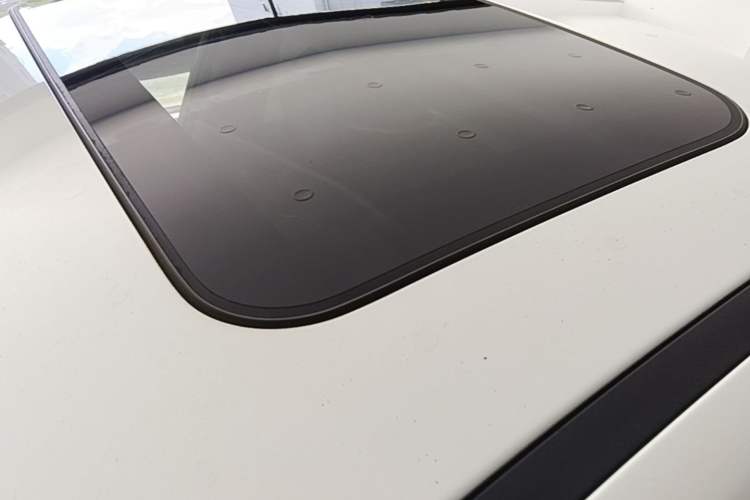 Used Kia Forte 2018 1.6L Manual Value Edition with Sunroof Roof