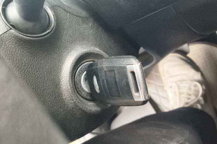 Used Kia Forte 2018 1.6L Automatic Value-Connect Edition with Intelligent Connectivity Vehicle Key