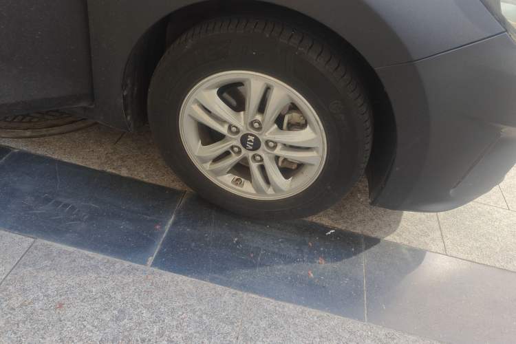 Used Kia Forte 2019 1.6L Automatic Fashion Edition China VI Standard Right Front Wheel Hub