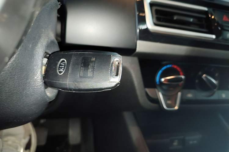 Used Kia Forte 2019 1.6L Automatic Fashion Edition China VI Standard Vehicle Key