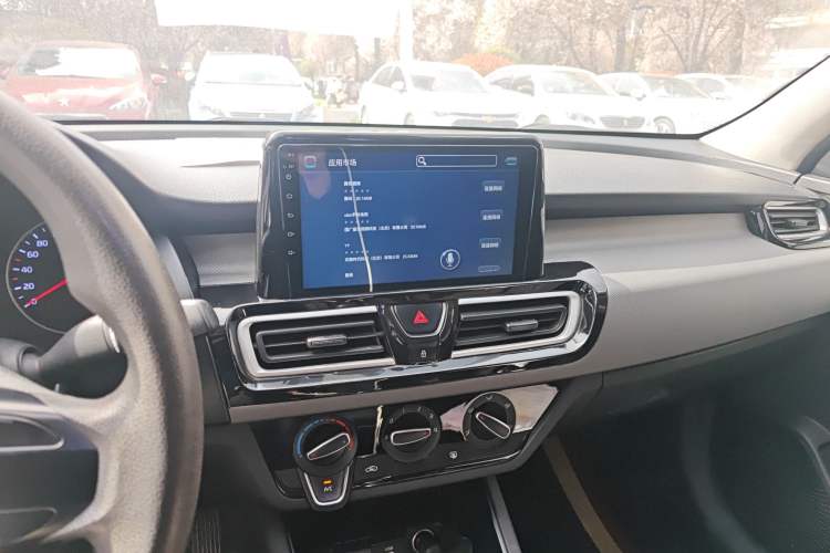 Used Kia Forte 2019 1.6L Manual Comfort Edition China VI Standard Audio And AC Panel