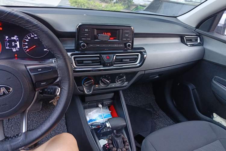 Used Kia Forte 2019 1.6L Automatic Fashion Edition China VI Standard Audio And AC Panel