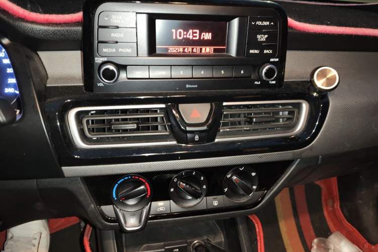 Used Kia Forte 2019 1.6L Automatic Fashion Edition China VI Standard Audio And AC Panel