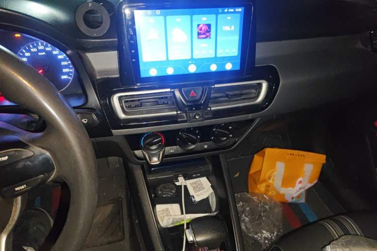 Used Kia Forte 2019 1.6L Automatic Fashion Edition China VI Standard Audio And AC Panel