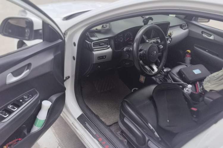 Used Kia Forte 2019 1.6L Automatic Fashion Edition China VI Standard Driver Seat