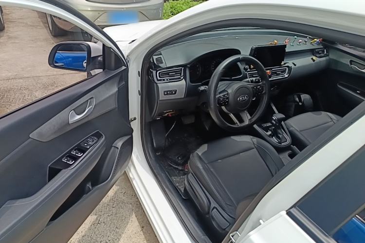 Used Kia Forte 2019 1.6L Automatic Fashion Edition China VI Standard Driver Seat