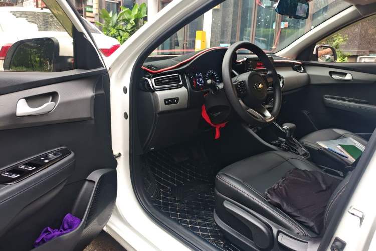 Used Kia Forte 2019 1.6L Automatic Fashion Edition China V Standard Driver Seat