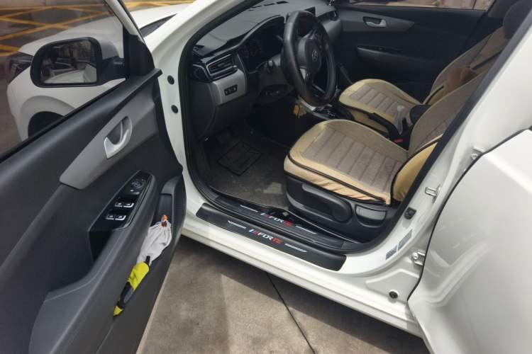 Used Kia Forte 2019 1.6L Automatic Fashion Edition China VI Standard Driver Seat