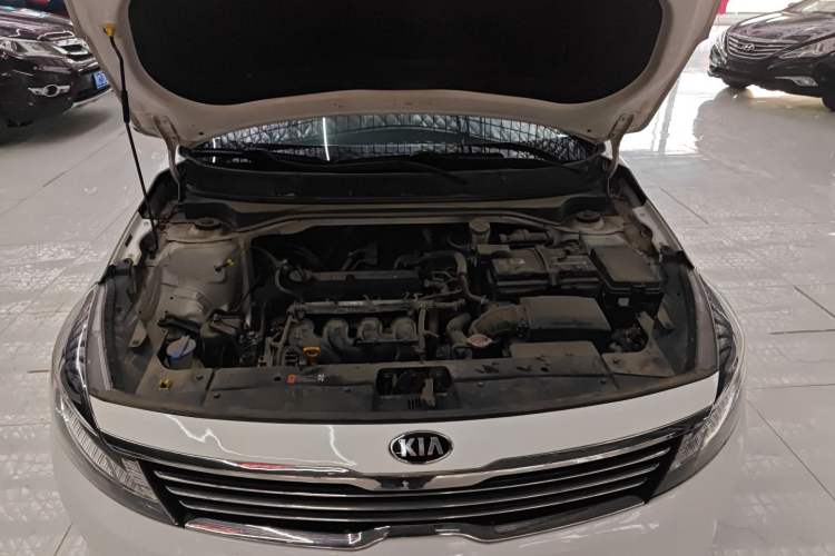 Used Kia Forte 2019 1.6L Automatic Fashion Edition China VI Standard Engine Bay