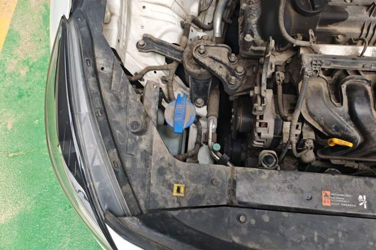 Used Kia Forte 2019 1.6L Automatic Fashion Edition China VI Standard Engine Bay Right