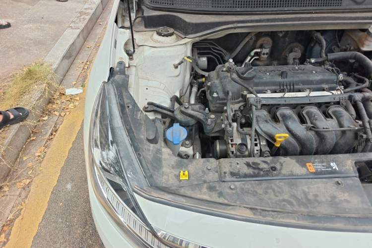 Used Kia Forte 2019 1.6L Automatic Fashion Edition China VI Standard Engine Bay Right