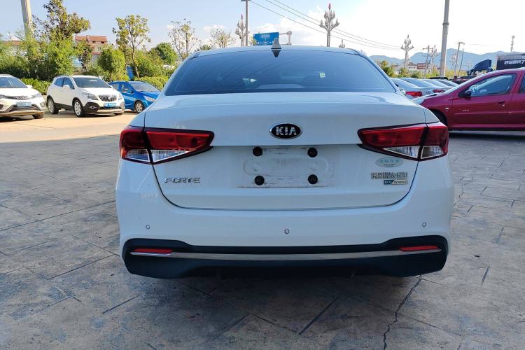 Used Kia Forte 2019 1.6L Automatic Fashion Edition China VI Standard Exterior 4