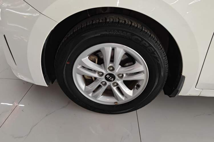 Used Kia Forte 2019 1.6L Automatic Fashion Edition China VI Standard Exterior 4