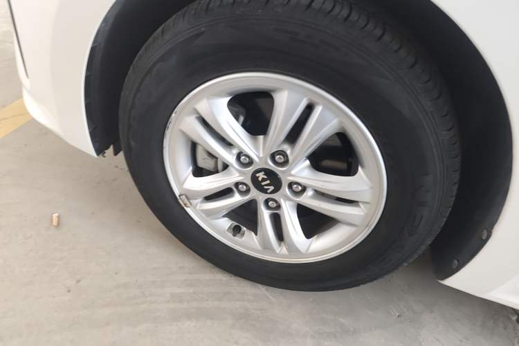 Used Kia Forte 2019 1.6L Automatic Fashion Edition China VI Standard Exterior 4