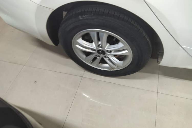 Used Kia Forte 2019 1.6L Automatic Fashion Edition China VI Standard Exterior 8
