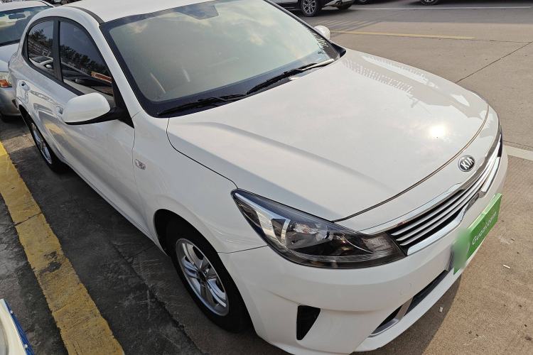 Used Kia Forte 2019 1.6L Automatic Fashion Edition China VI Standard Front Right 45 Deg