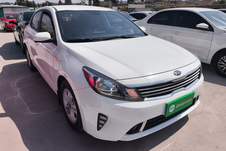 Used Kia Forte 2019 1.6L Automatic Fashion Edition China VI Standard Front Right 45 Deg