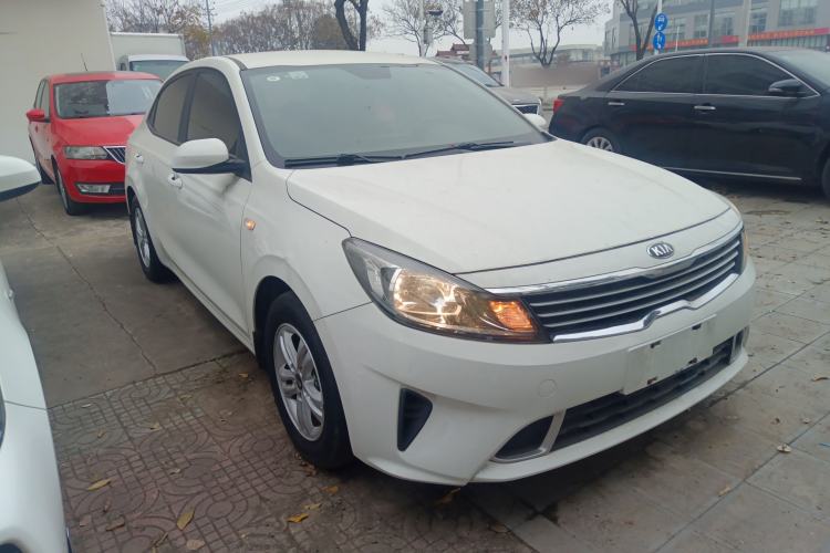 Used Kia Forte 2019 1.6L Automatic Fashion Edition China VI Standard Front Right 45 Deg