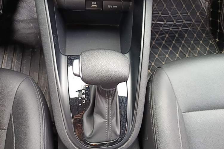 Used Kia Forte 2019 1.6L Automatic Fashion Edition China VI Standard Gear Lever