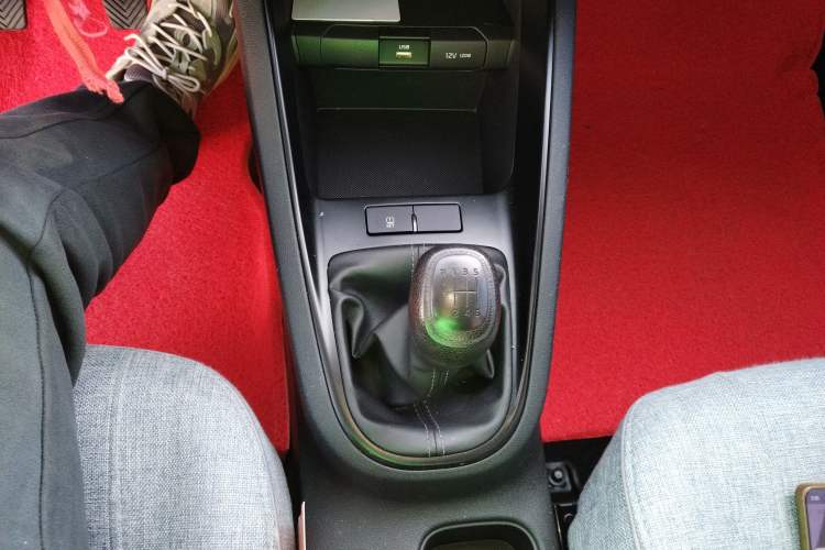 Used Kia Forte 2019 1.6L Manual Comfort Edition China VI Standard Gear Lever