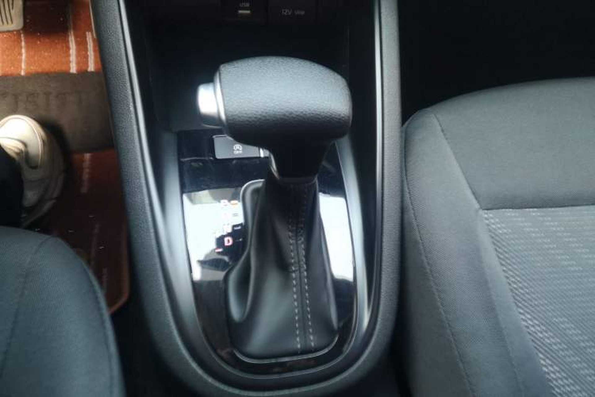 Used Kia Forte 2019 1.6L Automatic Fashion Edition China VI Standard Gear Lever